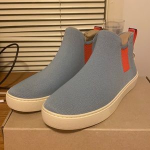 Brand New Rothys Chelsea Style